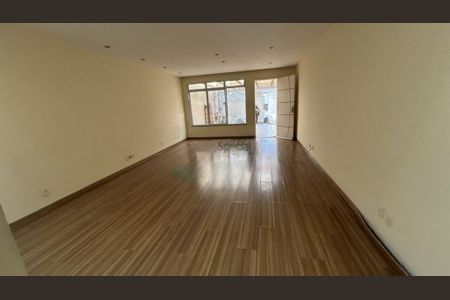 Casa à venda com 2 quartos, 100m² em Chácara Santo Antônio (Zona Leste), São Paulo