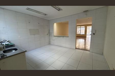 Casa à venda com 2 quartos, 100m² em Chácara Santo Antônio (Zona Leste), São Paulo