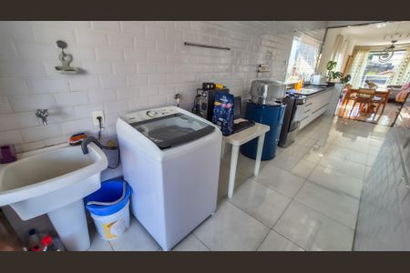 Apartamento à venda com 136m², 3 quartos e 1 vagaÁrea de Serviço