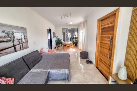 Sala de apartamento à venda com 3 quartos, 136m² em Vila Kosmos, Rio de Janeiro