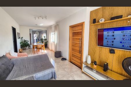 Sala de apartamento à venda com 3 quartos, 136m² em Vila Kosmos, Rio de Janeiro