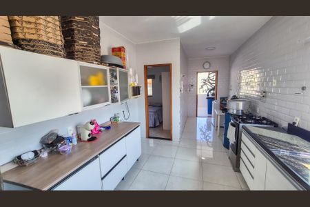 Apartamento à venda com 136m², 3 quartos e 1 vagaCozinha 
