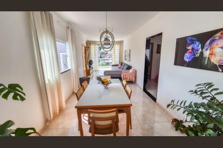 Apartamento à venda com 136m², 3 quartos e 1 vagaSala