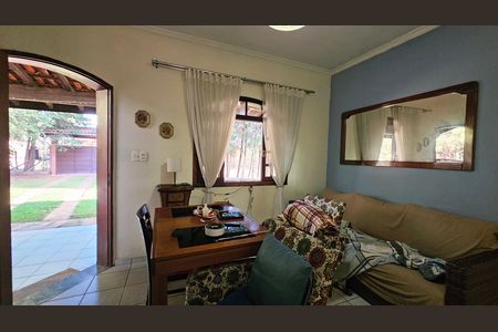 Casa à venda com 224m², 3 quartos e 5 vagas