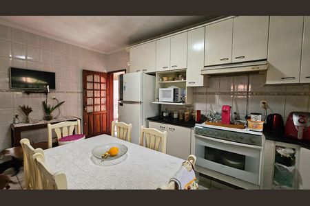 Casa à venda com 224m², 3 quartos e 5 vagas