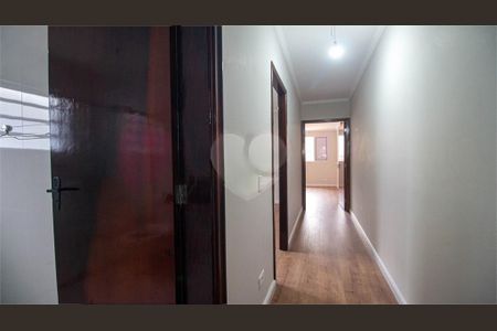 Casa à venda com 240m², 4 quartos e sem vaga