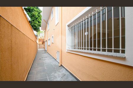 Casa à venda com 240m², 4 quartos e sem vaga