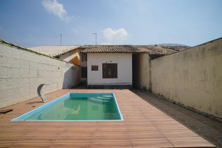 Casa para alugar com 72m², 2 quartos e 3 vagasPiscina
