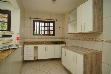 Cozinha de casa para alugar com 2 quartos, 72m² em Itaipuaçu, Maricá