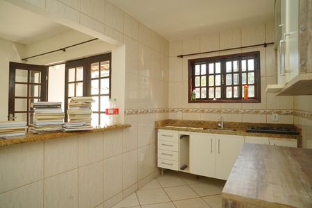 Casa para alugar com 72m², 2 quartos e 3 vagasCozinha
