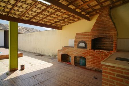 Casa para alugar com 72m², 2 quartos e 3 vagasChurrasqueira