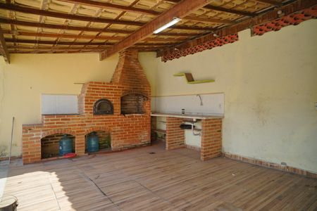 Casa para alugar com 72m², 2 quartos e 3 vagasChurrasqueira