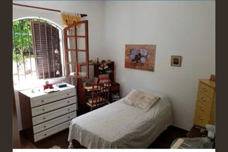 Casa à venda com 3 quartos, 178m² em Cidade Dutra, São Paulo