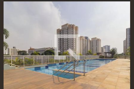 Apartamento à venda com 102m², 3 quartos e 1 vaga Apartamento à venda com 102m², 3 quartos e 1 vagaÁrea comum - Piscina