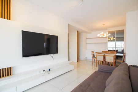 Apartamento à venda com 102m², 3 quartos e 1 vaga Apartamento à venda com 102m², 3 quartos e 1 vagaSala