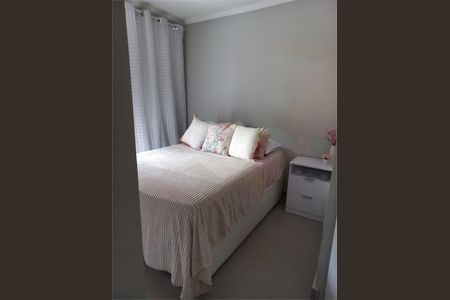 Casa à venda com 3 quartos, 85m² em Vila Castelo, São Paulo