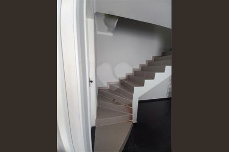 Casa à venda com 85m², 3 quartos e sem vaga