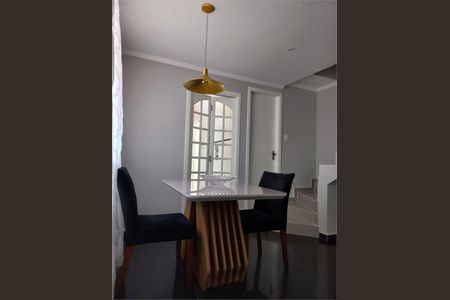 Casa à venda com 3 quartos, 85m² em Vila Castelo, São Paulo