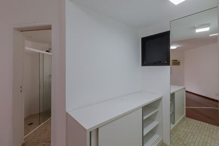 Apartamento à venda com 120m², 4 quartos e 2 vagas Apartamento à venda com 120m², 4 quartos e 2 vagasSuíte 1