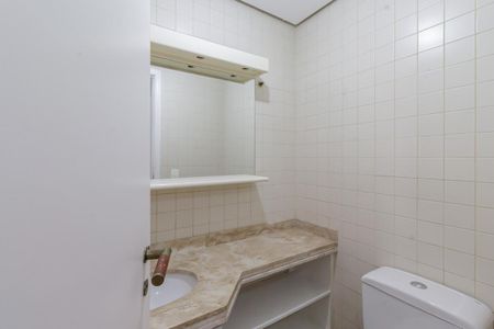 Apartamento à venda com 120m², 4 quartos e 2 vagas Apartamento à venda com 120m², 4 quartos e 2 vagasLavabo