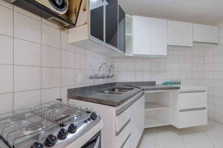 Apartamento à venda com 120m², 4 quartos e 2 vagas Apartamento à venda com 120m², 4 quartos e 2 vagasCozinha
