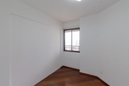 Apartamento à venda com 120m², 4 quartos e 2 vagas Apartamento à venda com 120m², 4 quartos e 2 vagasQuarto 1