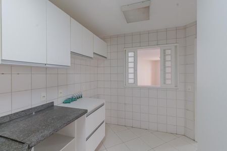 Apartamento à venda com 120m², 4 quartos e 2 vagas Apartamento à venda com 120m², 4 quartos e 2 vagasCozinha
