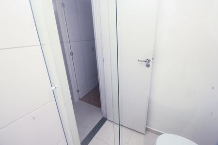 Apartamento à venda com 44m², 2 quartos e sem vaga Apartamento à venda com 44m², 2 quartos e sem vagaBanheiro