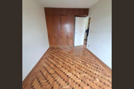 Casa à venda com 4 quartos, 152m² em Vila Santo Antônio, São Paulo