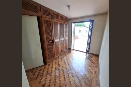 Casa à venda com 4 quartos, 152m² em Vila Santo Antônio, São Paulo