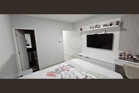 Casa à venda com 3 quartos, 130m² em Vila Mazzei, São Paulo