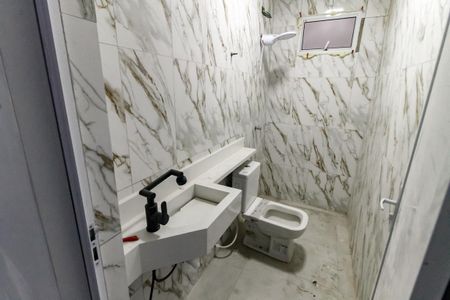 Casa para alugar com 65m², 1 quarto e sem vagaBanheiro