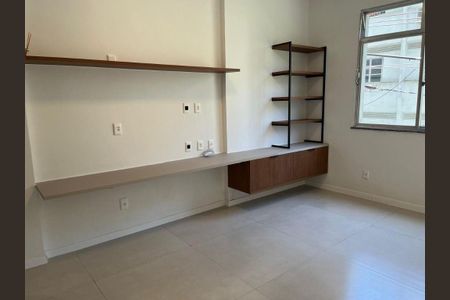 Apartamento à venda com 1 quarto, 25m² em Centro, Niterói