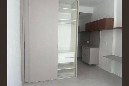 Apartamento à venda com 1 quarto, 25m² em Centro, Niterói