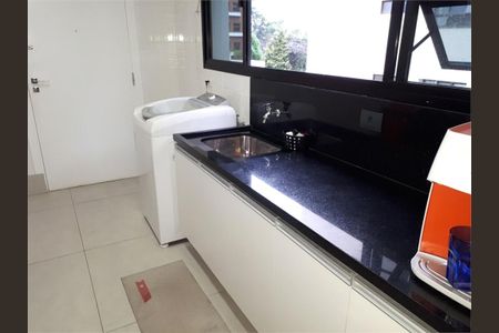 Apartamento à venda com 199m², 4 quartos e 3 vagas