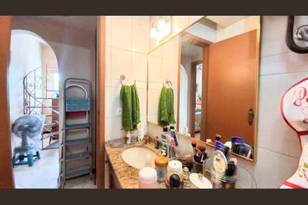 Apartamento à venda com 64m², 2 quartos e 1 vaga