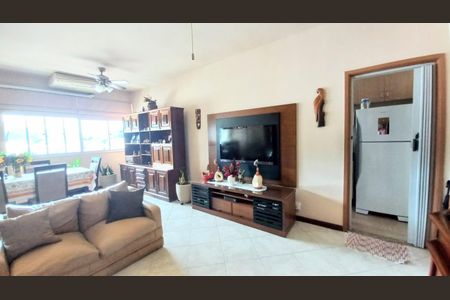 Apartamento à venda com 64m², 2 quartos e 1 vaga