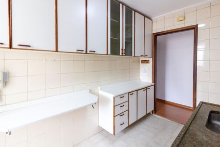 Apartamento à venda com 86m², 3 quartos e 2 vagasCozinha