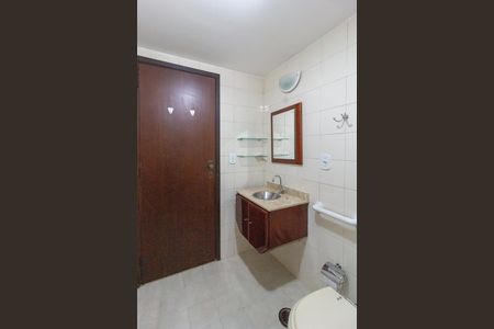 Apartamento à venda com 86m², 3 quartos e 2 vagasBanheiro social