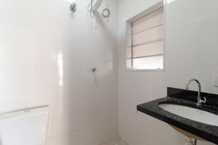 Casa para alugar com 130m², 3 quartos e 2 vagasBanheiro 