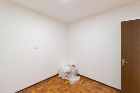 Casa para alugar com 130m², 3 quartos e 2 vagasQuarto 1