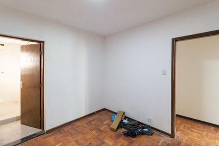 Casa para alugar com 130m², 3 quartos e 2 vagasSuíte
