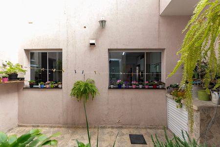 Vista de casa para alugar com 2 quartos, 230m² em Barra Funda, São Paulo