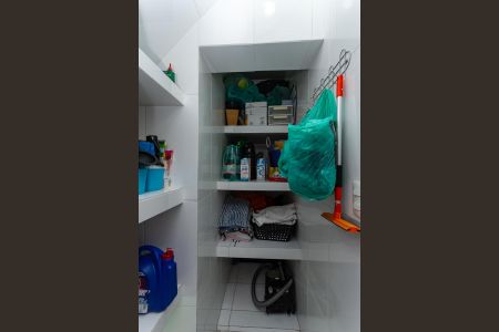 Casa para alugar com 230m², 2 quartos e 2 vagasÁrea de Serviço