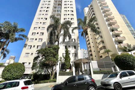 Apartamento para alugar com 68m², 1 quarto e 2 vagas Apartamento para alugar com 68m², 1 quarto e 2 vagasFachada