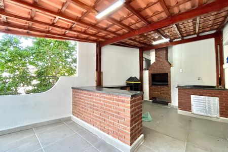 Apartamento para alugar com 68m², 1 quarto e 2 vagas Apartamento para alugar com 68m², 1 quarto e 2 vagasÁrea comum - Churrasqueira