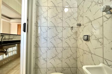 Apartamento para alugar com 68m², 1 quarto e 2 vagas Apartamento para alugar com 68m², 1 quarto e 2 vagasBanheiro de serviço