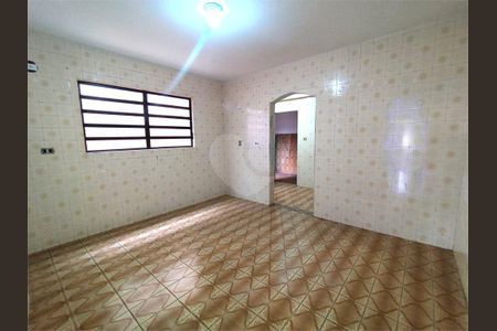 Casa à venda com 3 quartos, 119m² em Jardim Teresa, São Paulo