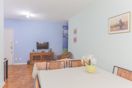 Apartamento à venda com 115m², 2 quartos e sem vaga