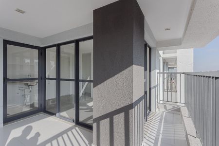 Apartamento à venda com 41m², 1 quarto e sem vaga Apartamento à venda com 41m², 1 quarto e sem vagaVaranda